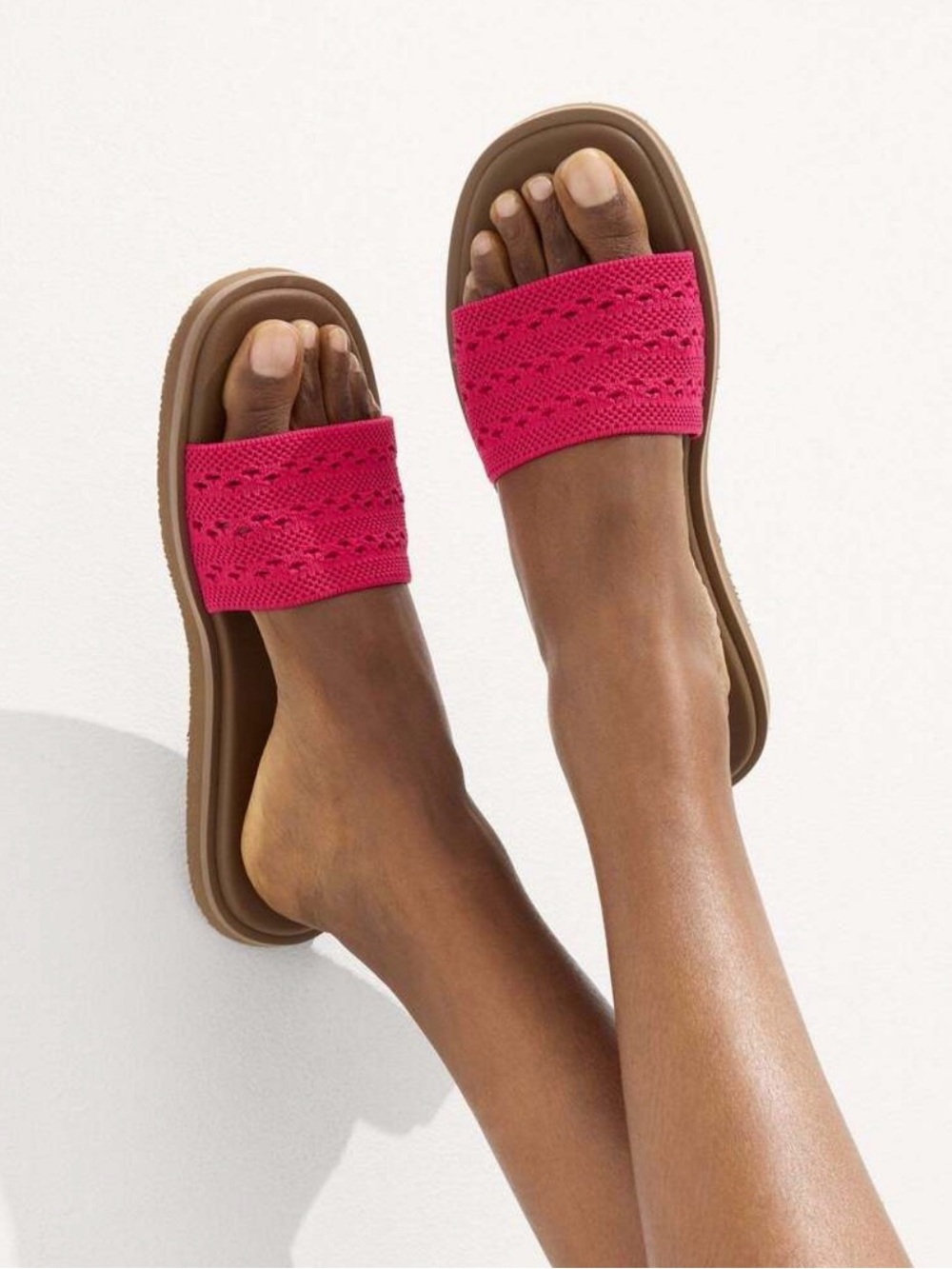 Rothys The Slide Sandals Rouge Crochet Cranberry Red Pink Knit Sustainable 7.5